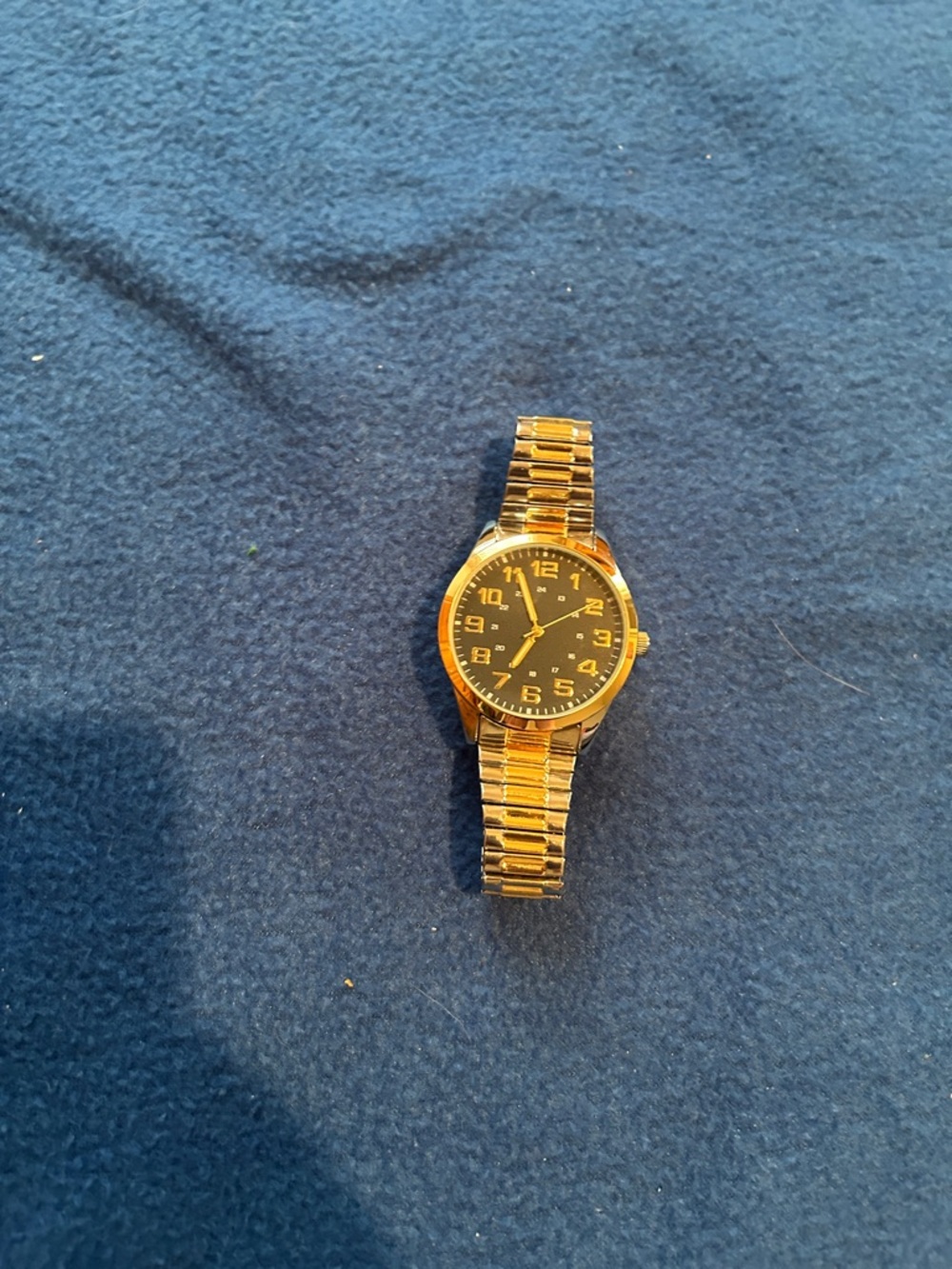 Men's Gold-Tone Wristwatch with Black Dial